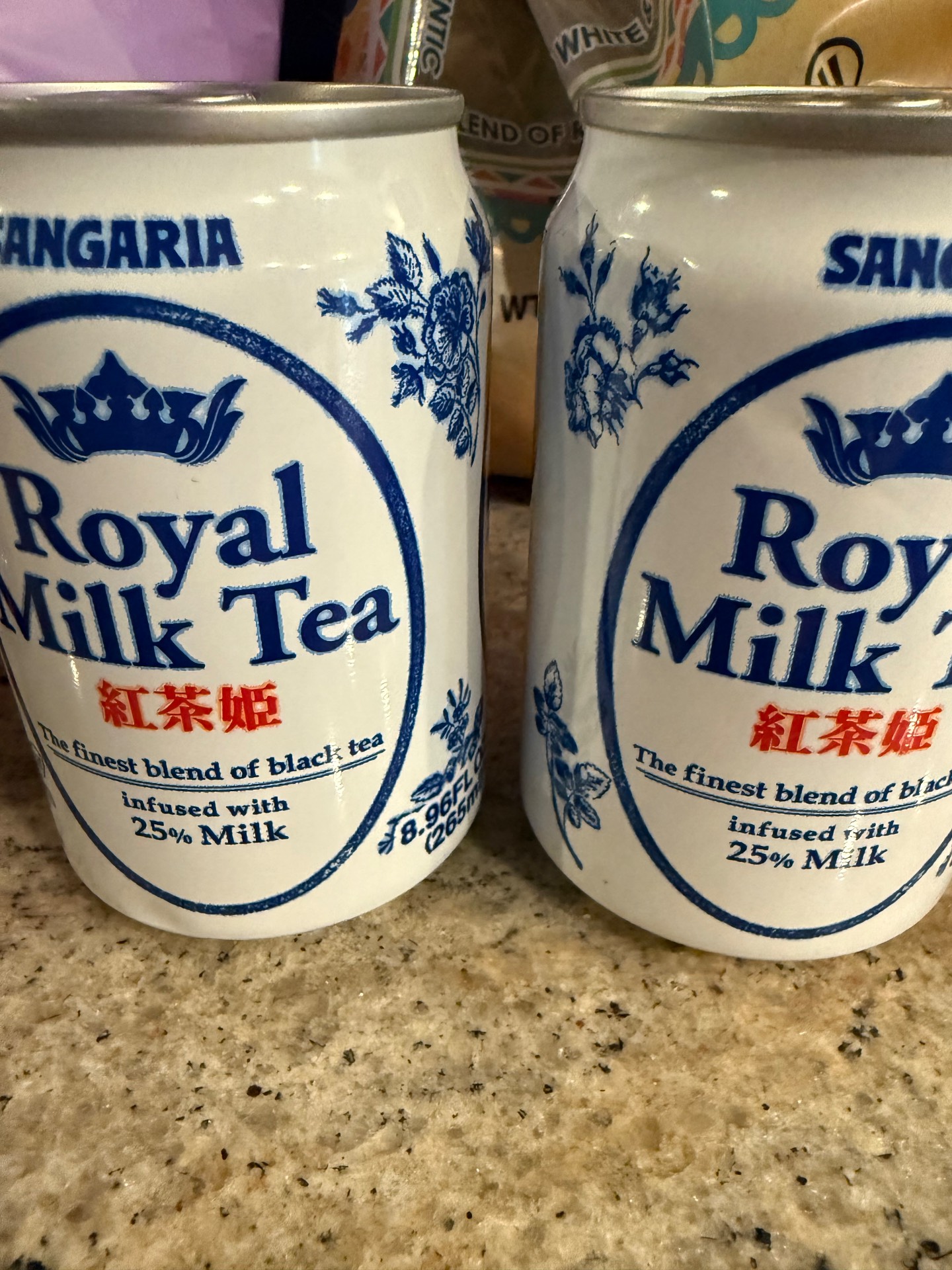 Sangaria ロイヤルミルクティー 265 ml(ミリリットル) - Weee!