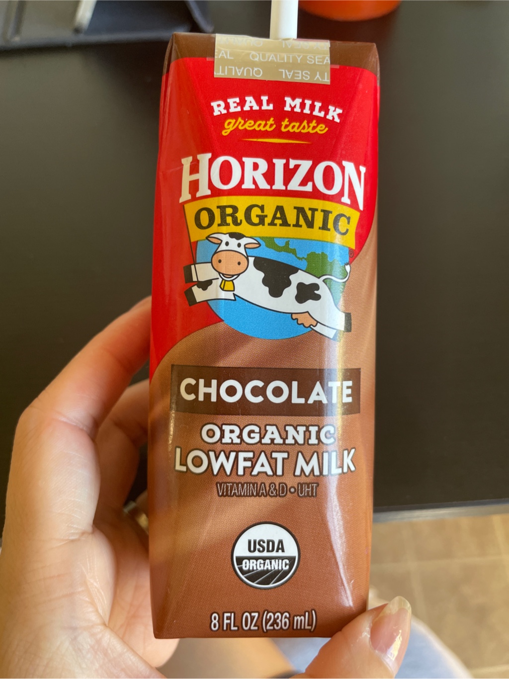 Horizon オーガニックチョコレートミルク 8 オンス*6 カウント