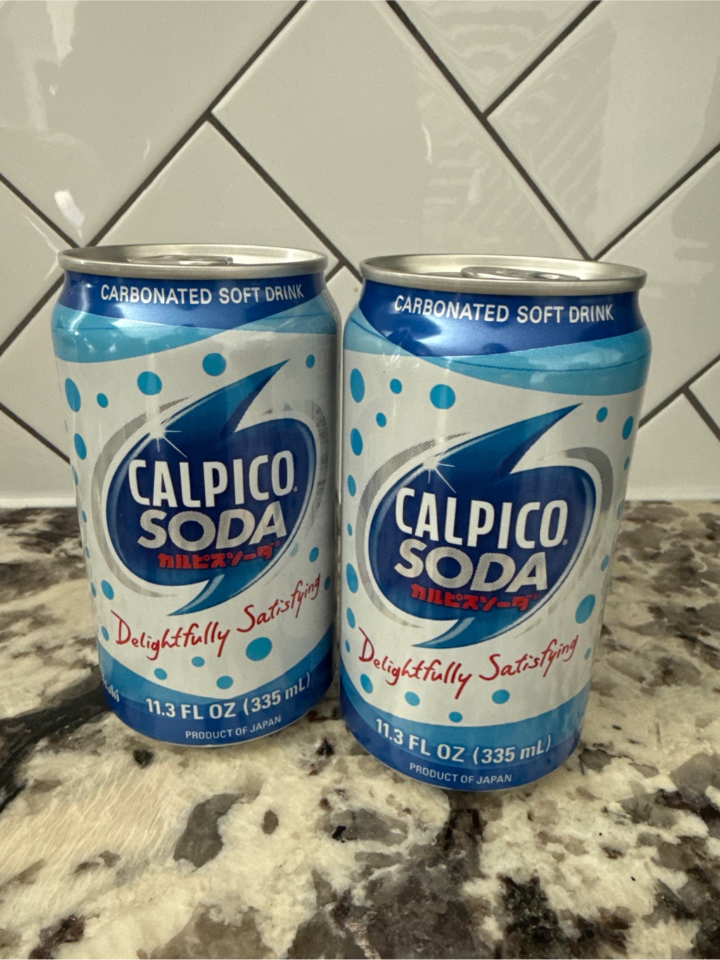 カルピスソーダ 缶 11.3 fl.oz - Weee!