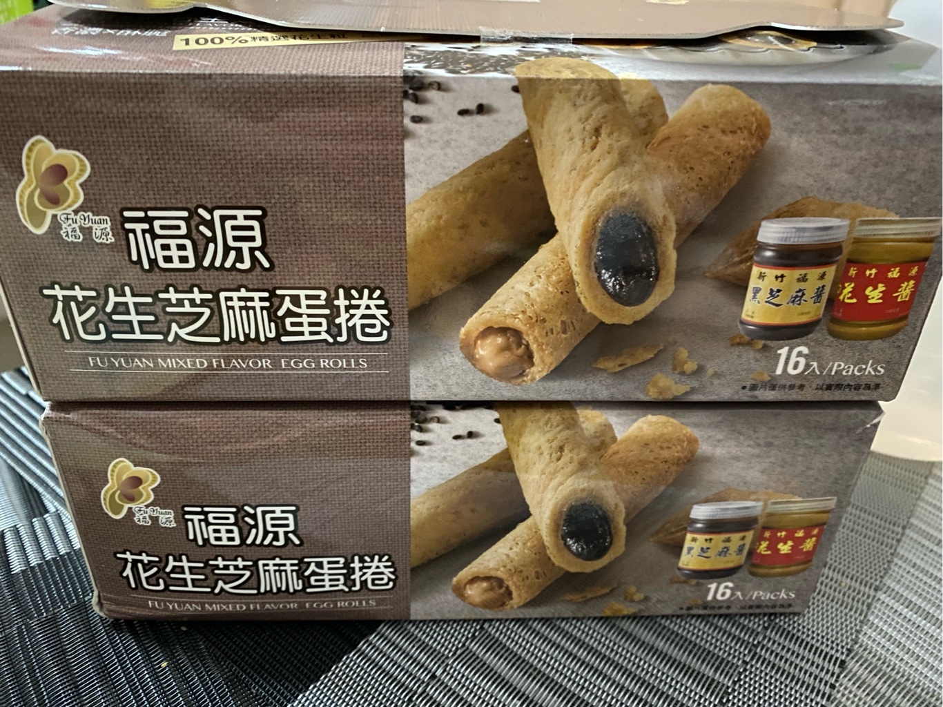 Fu Yuen ピーナッツバター & ゴマエッグロール 16枚入 - Weee!