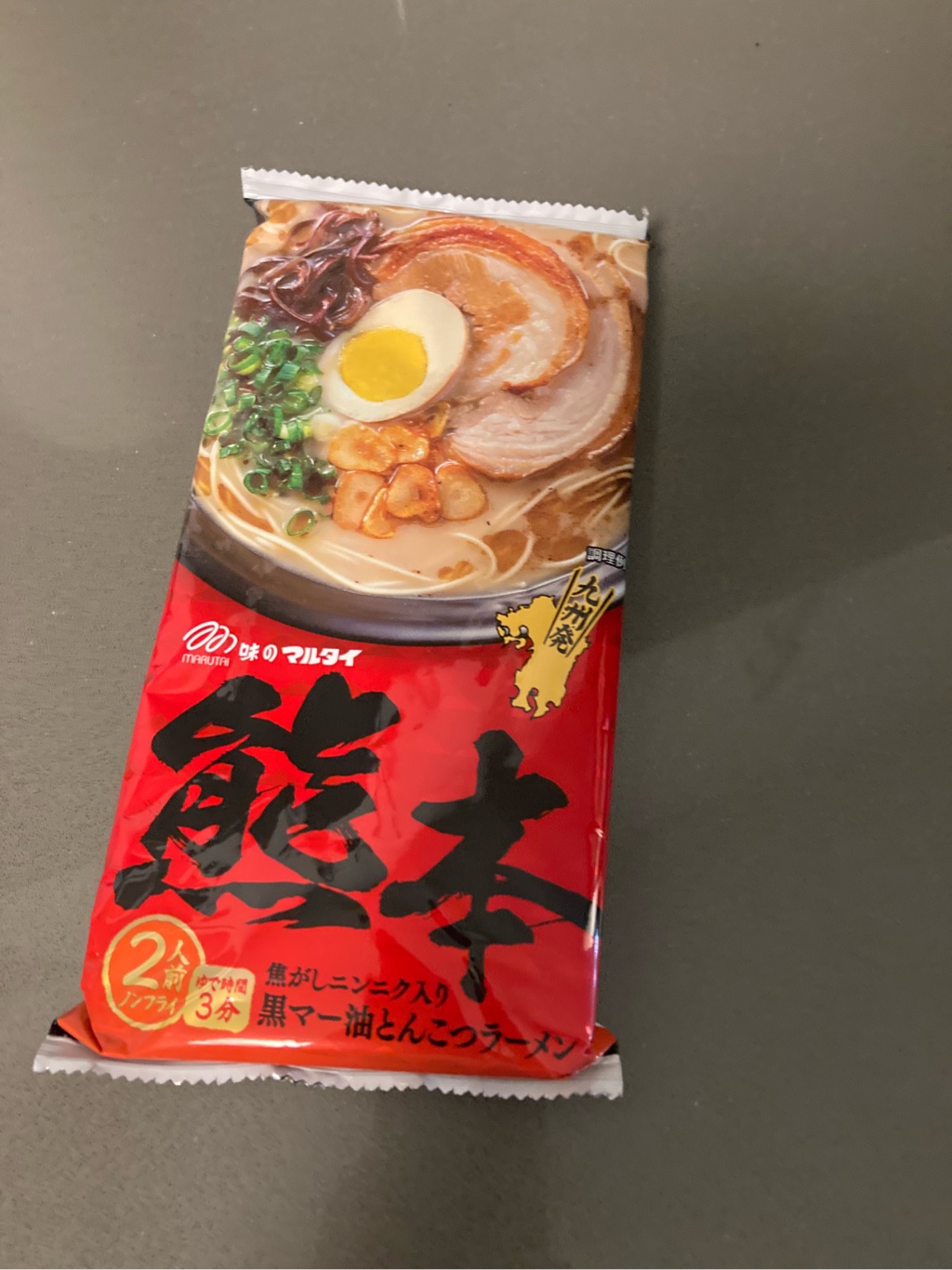 マルタイ 熊本黒マー油とんこつラーメン（2人前） 186 グラム - Weee!