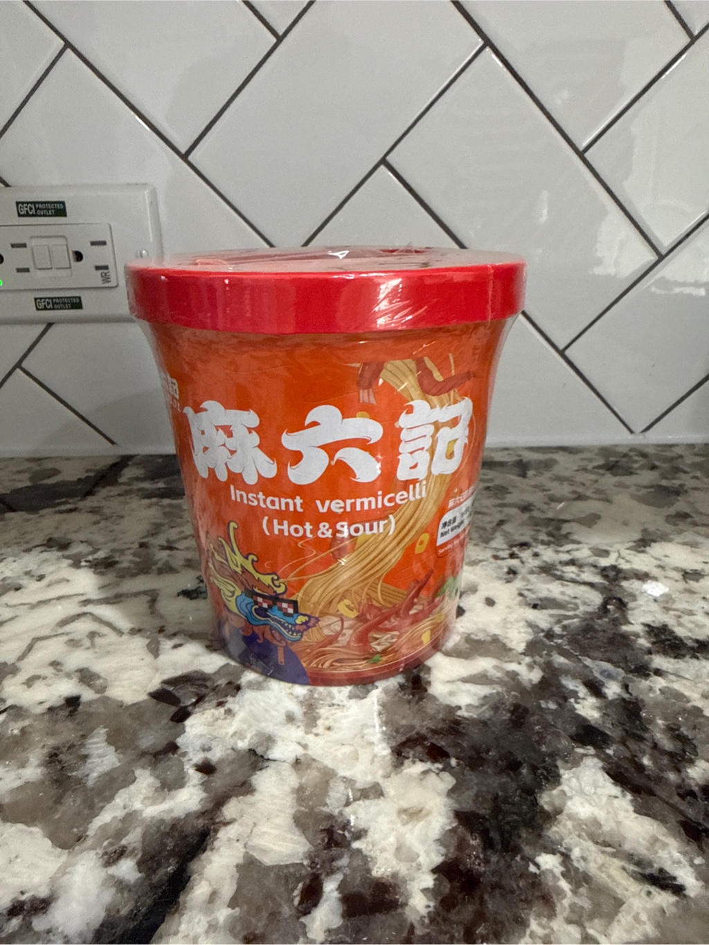 MALUJI Instant Vermicelli(Hot & Sour) 165 グラム - Weee!