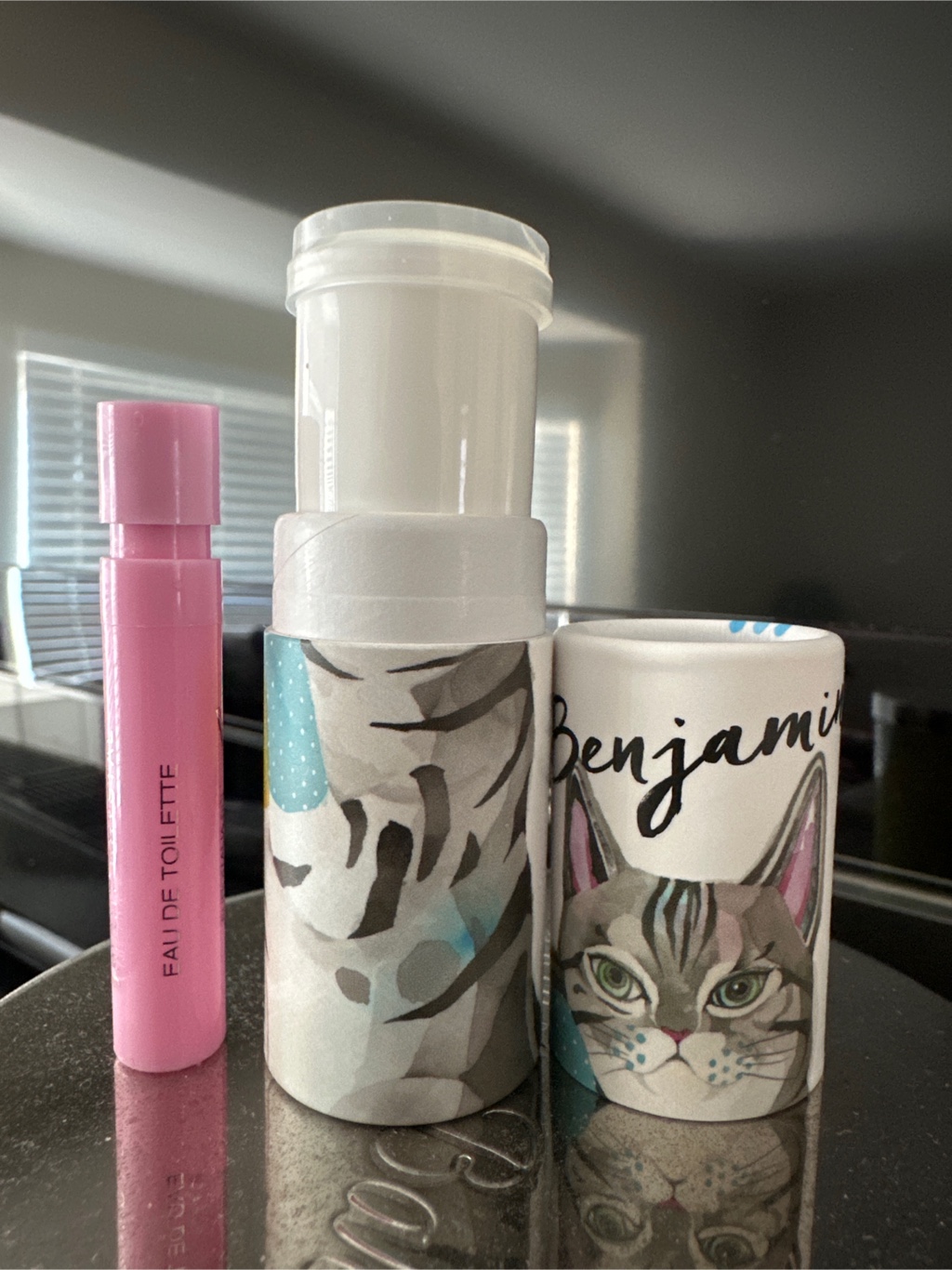 日本直送」ヴァシリーサ・パフュームスティック ベンジャミン