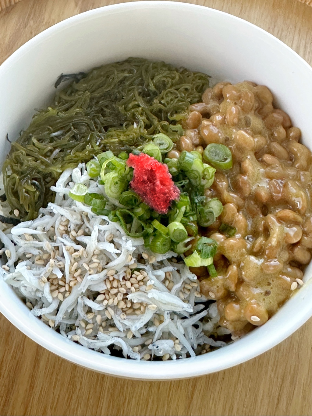 小松水産 釜揚げしらす （冷凍) 80 グラム - Weee!