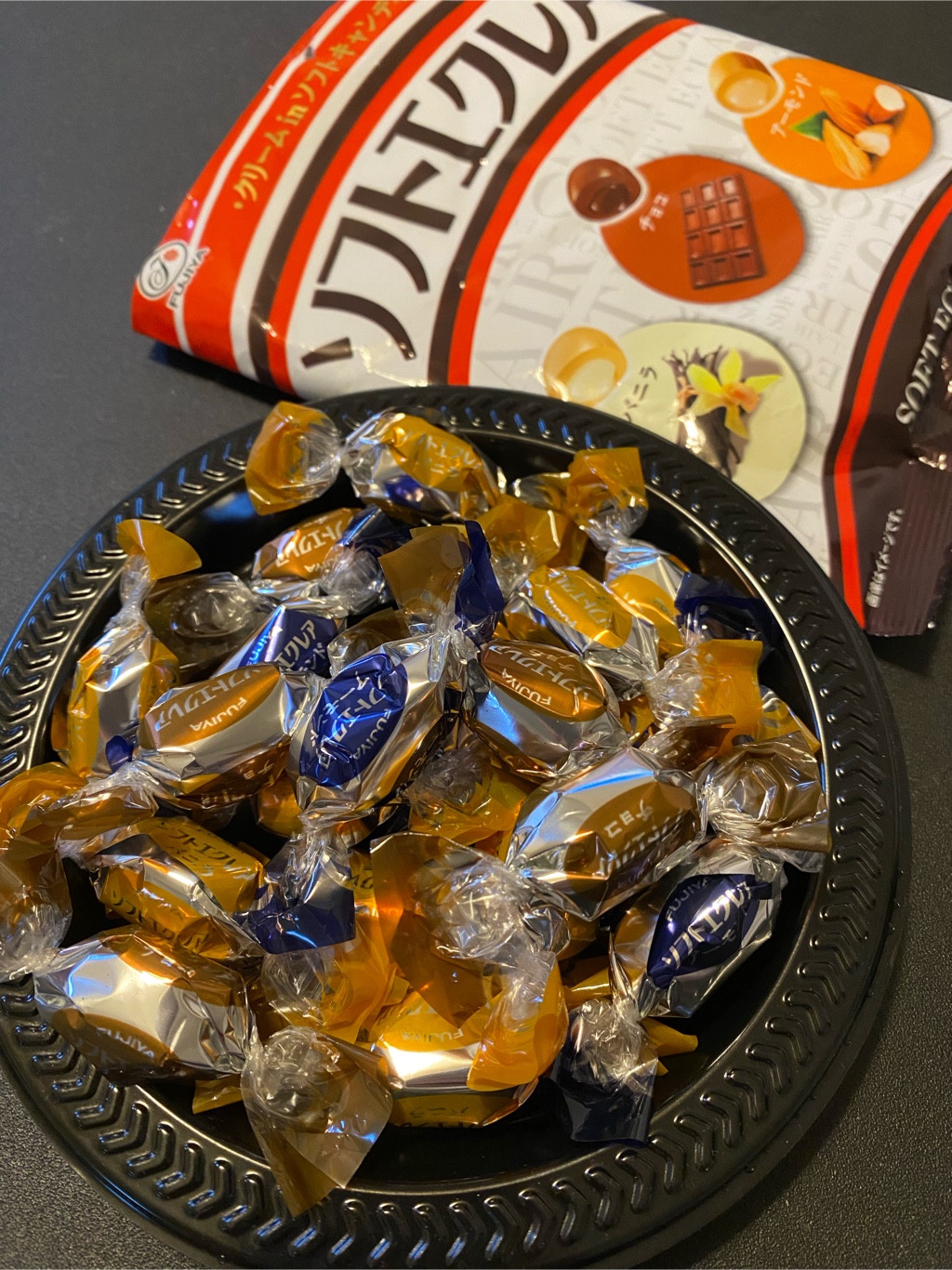 不二家 ソフトエクレア袋 ９３ｇ ×48 【全国送料無料】(沖縄・離島は別途) 不二家 ソフトエクレア袋 93g - Weee!