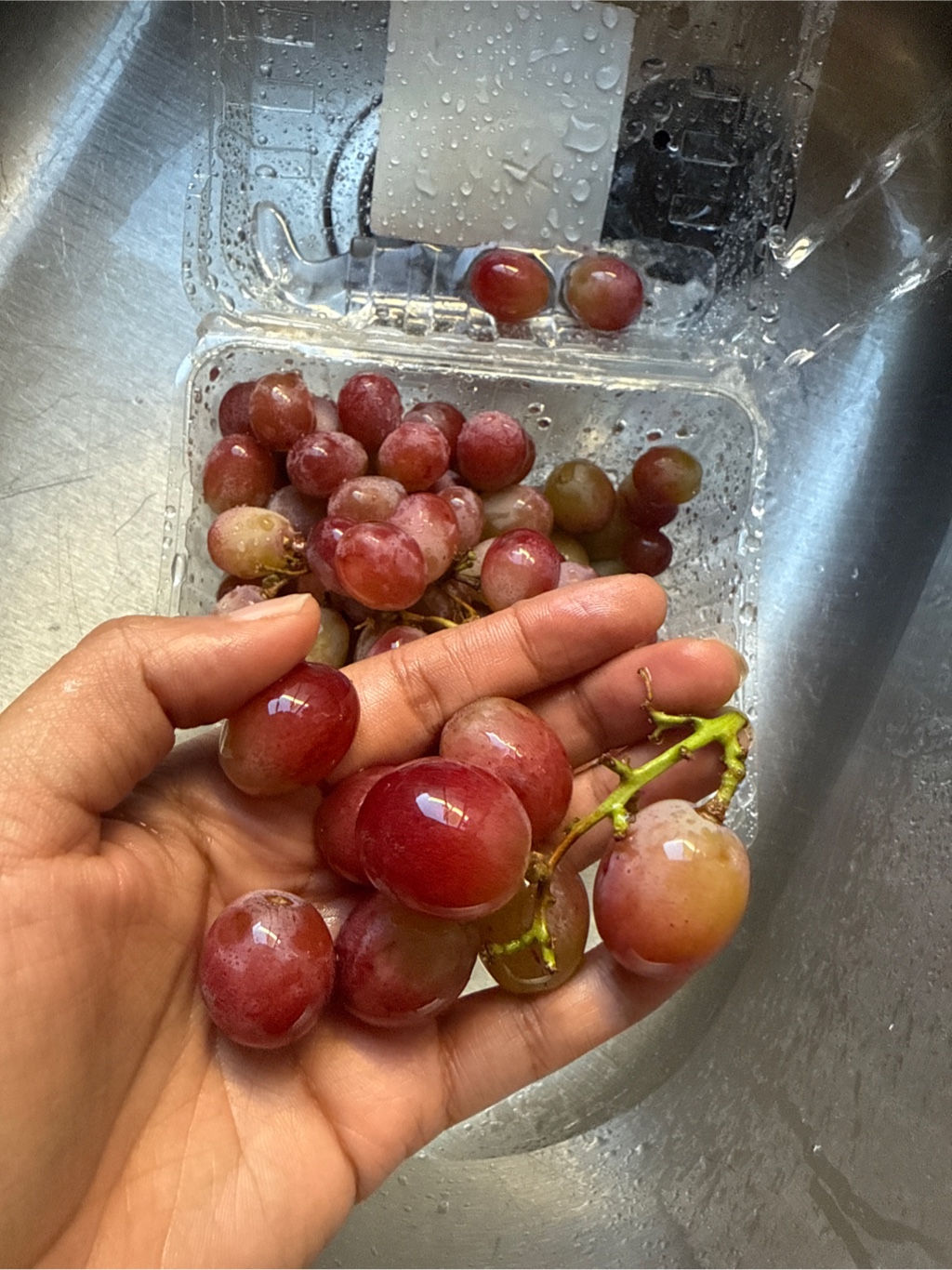 ライチ味ぶどう 葡萄 2 ポンド - Weee!