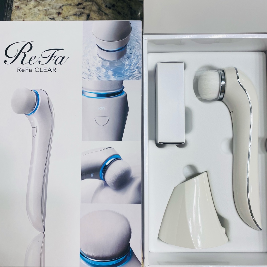 Refa CLEAR〜3D音波洗顔ブラシ〜 リファクリア - ReFa CLEAR :3D音波洗顔ブラシ | 商品情報