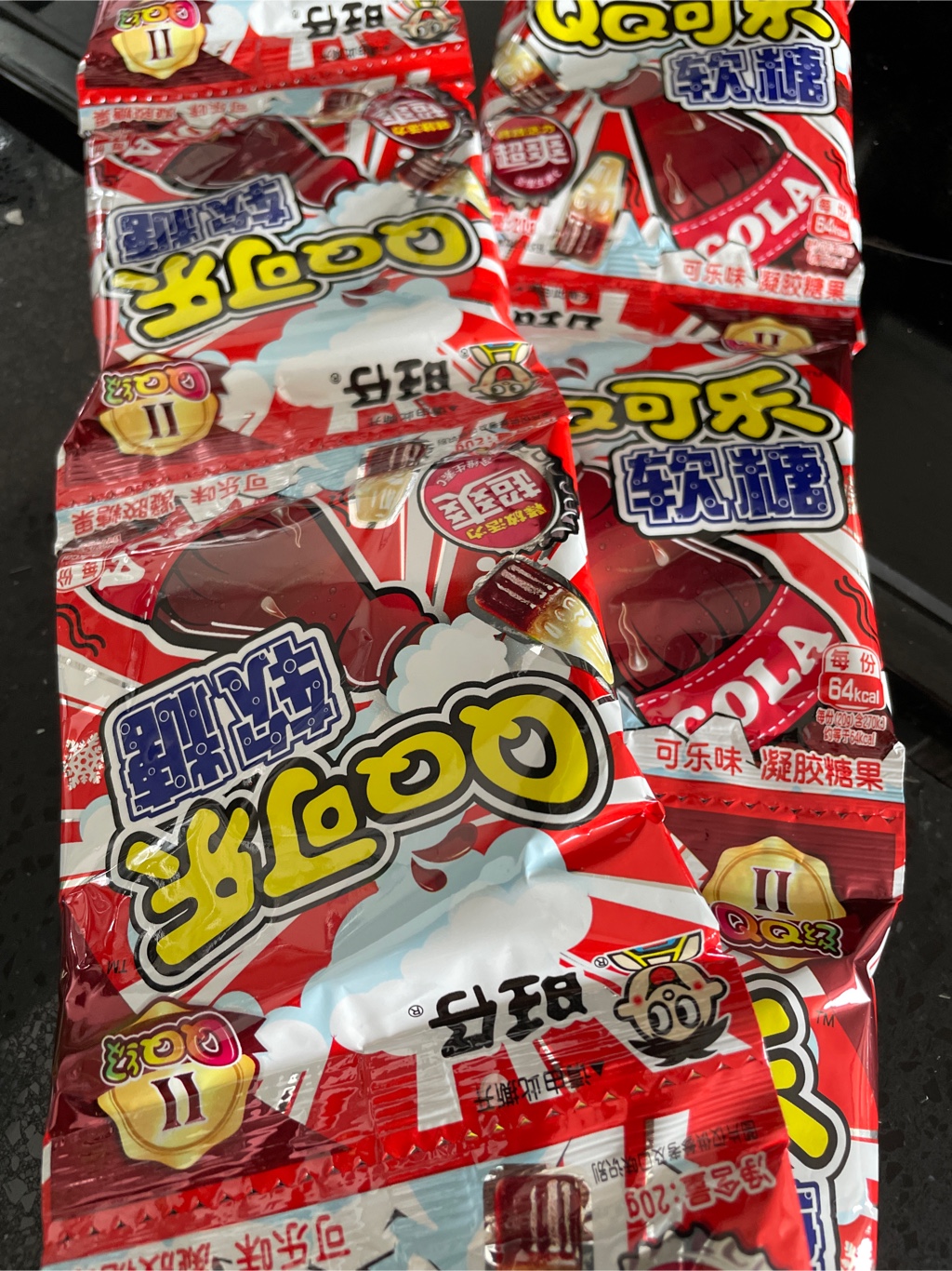 小物 cola Want Want QQ キャンディ コーラ味 - Weee!