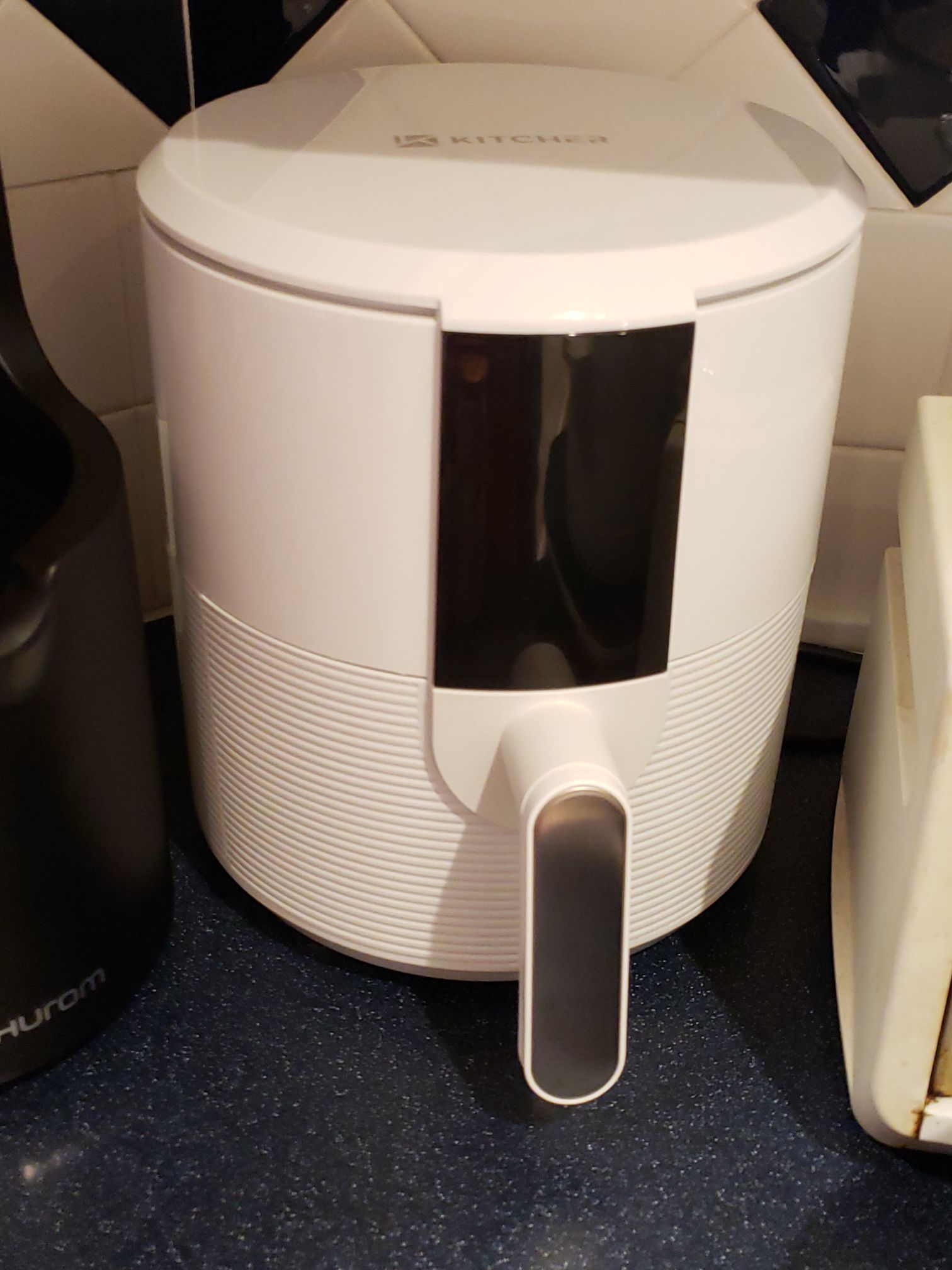 KITCHER ノンフライヤー Amazon.co.jp: エアフライヤー ノンフライヤー KITCHER 大容量 電気