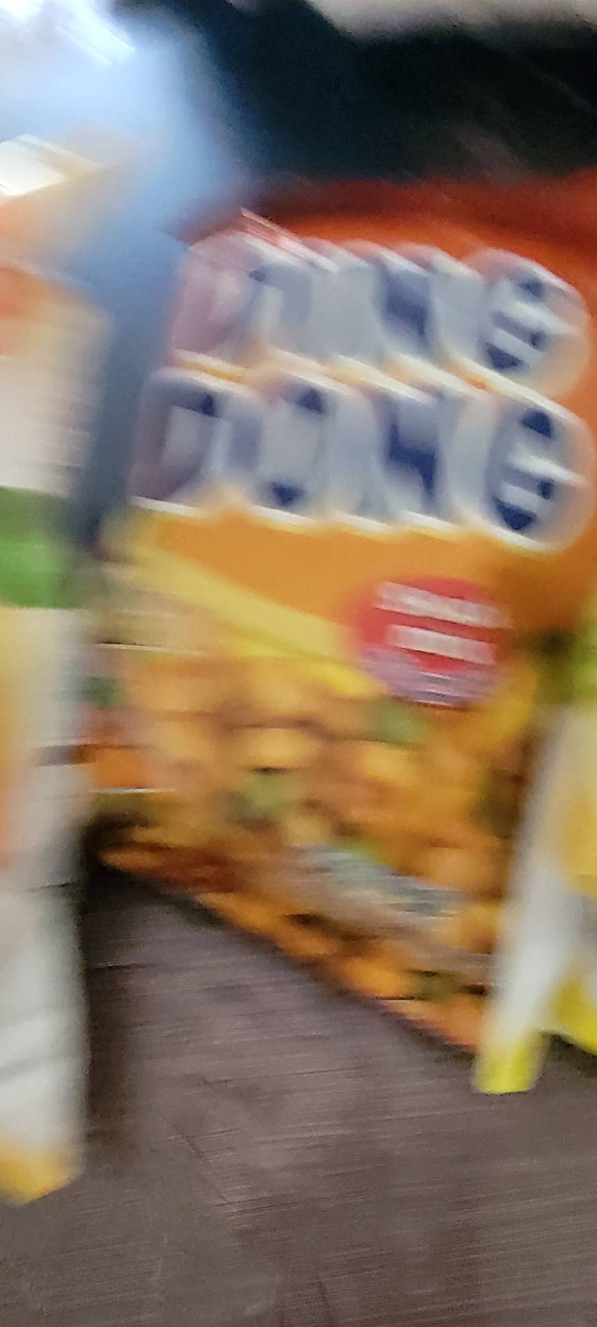 ゆ*り様 Ding Dong ピーナッツスナック 100g*43個 ゆ*り様 Ding Dong ピーナッツスナック 100g*43個