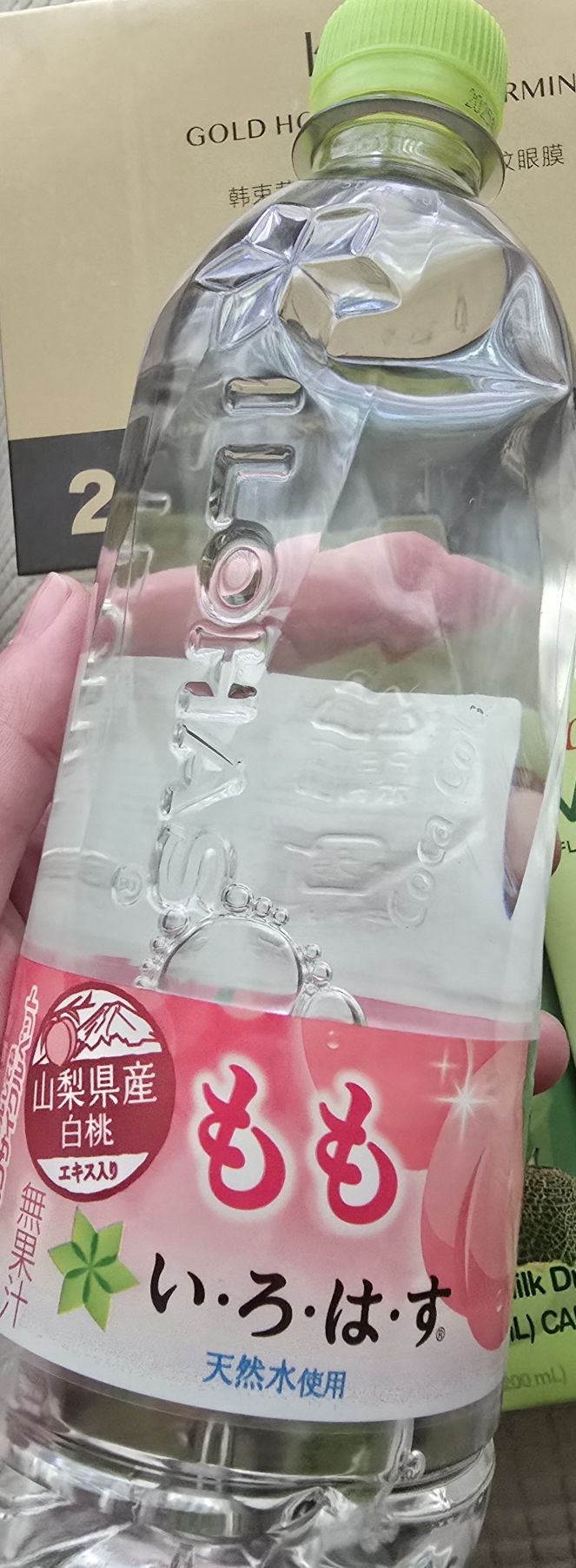 いろはす もも - Weee!