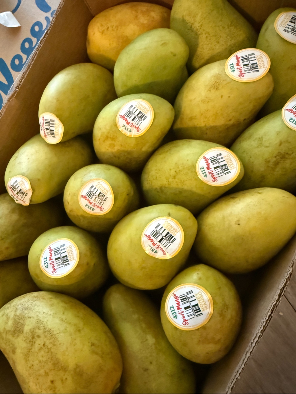 Get Yellow Mango 8.82 lb Delivered | Weee! Asian Market