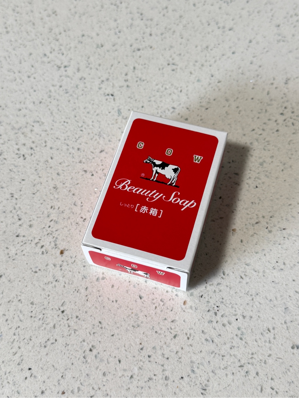 COW 牛乳石鹸共進社 カウブランド 赤箱 90g - Weee!
