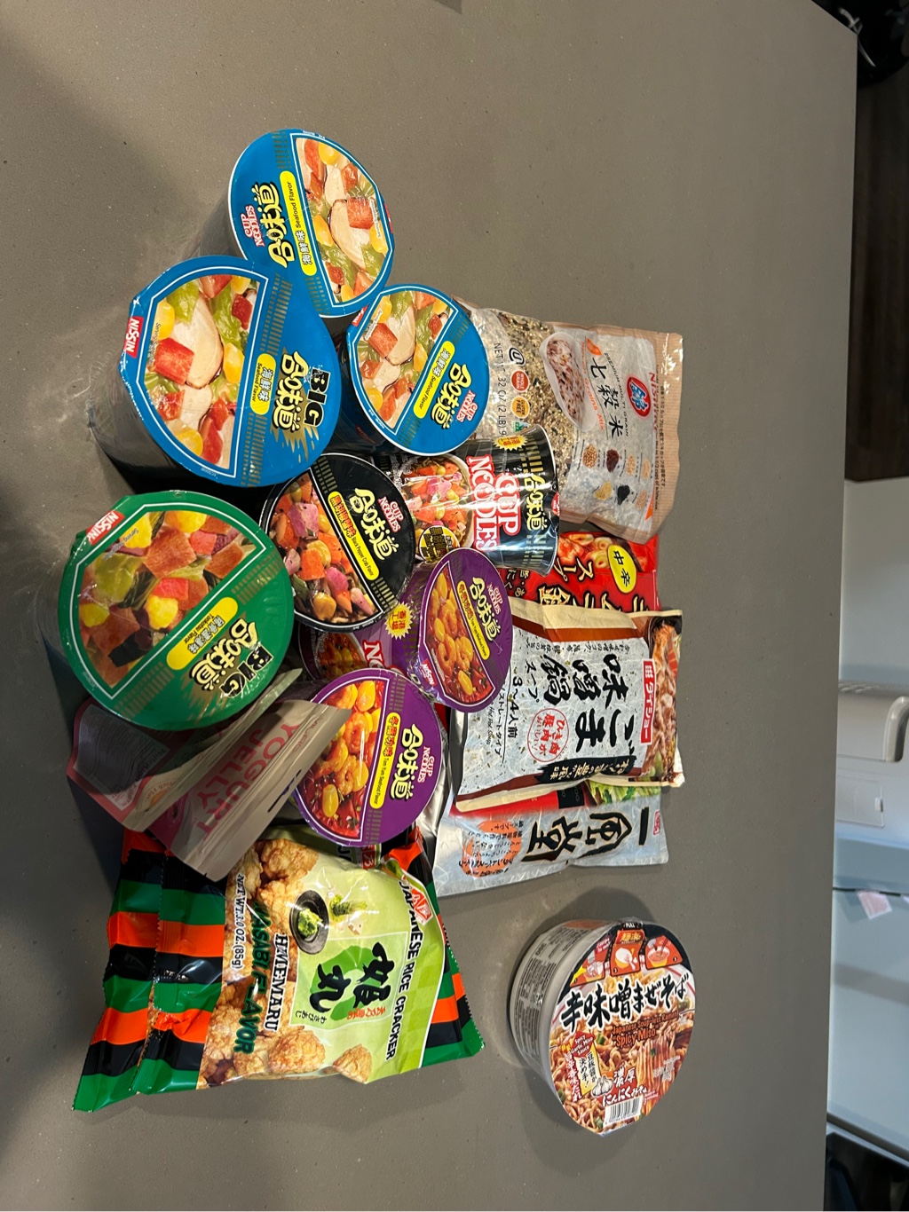 日清 カップヌードル 合味道 ブラックペッパークラブ - Weee!