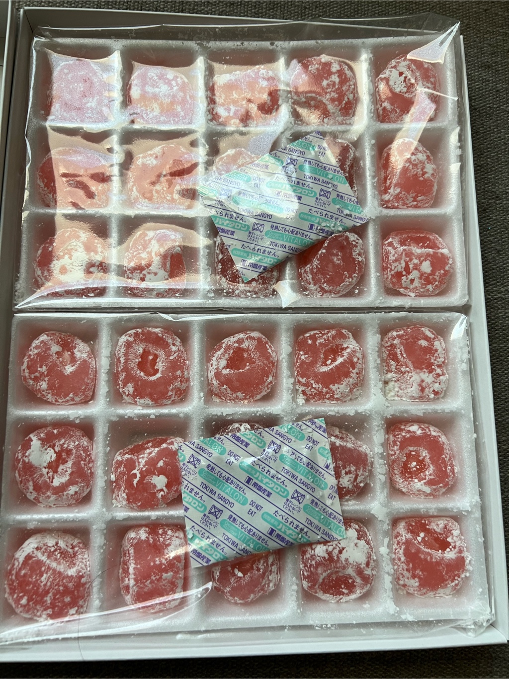 いちごチョコ大福 30枚入 - Weee!