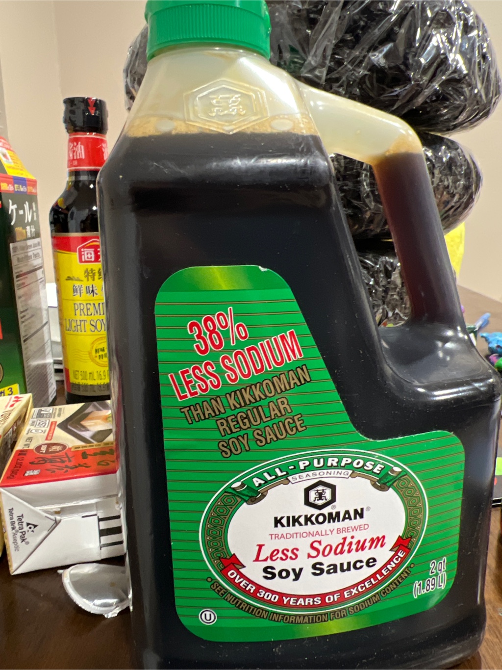 Kikkoman Lite Soy Bottle Sauce, 64Ounce