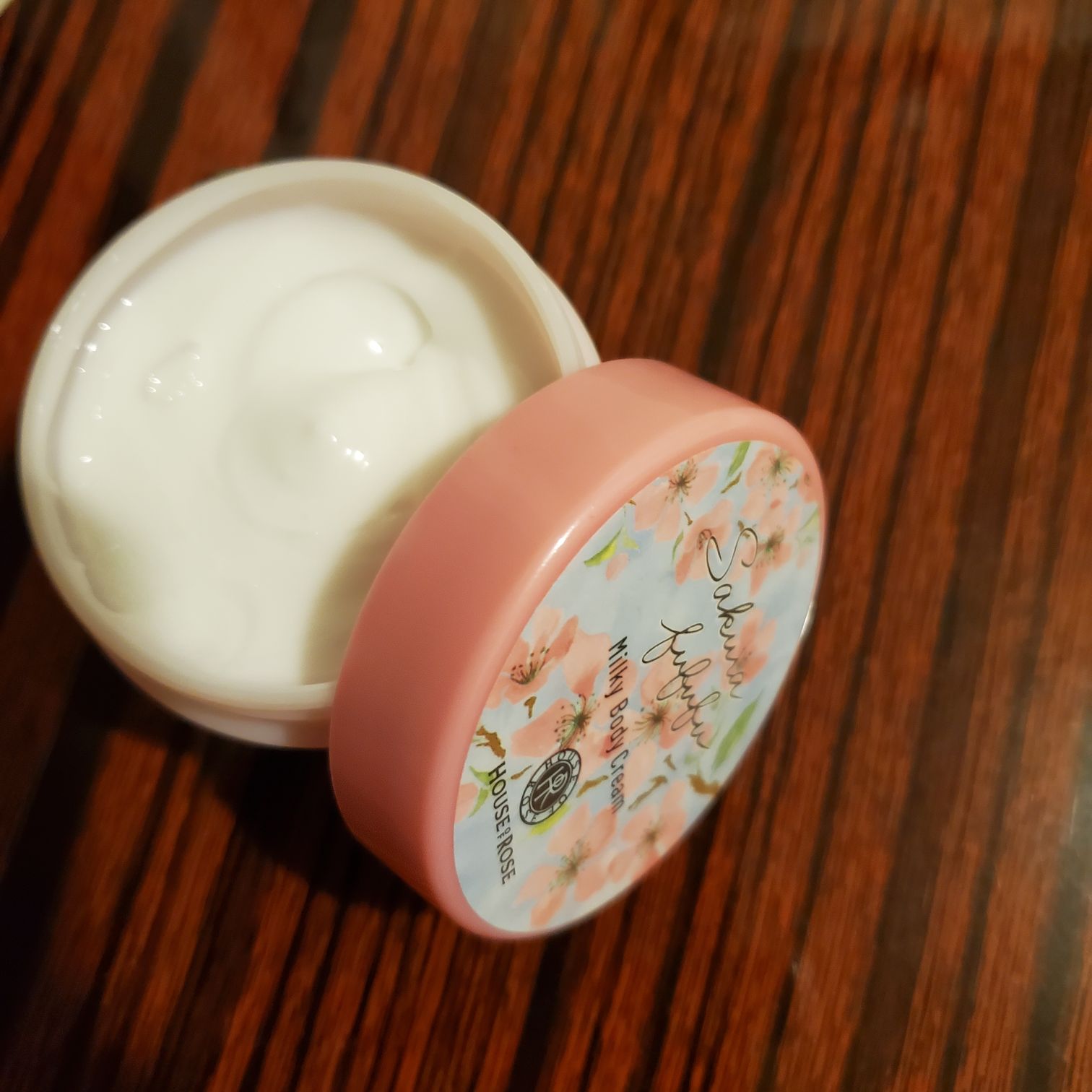 House of Rose Sakura fufufu Milky Body Cream 95g - Weee!