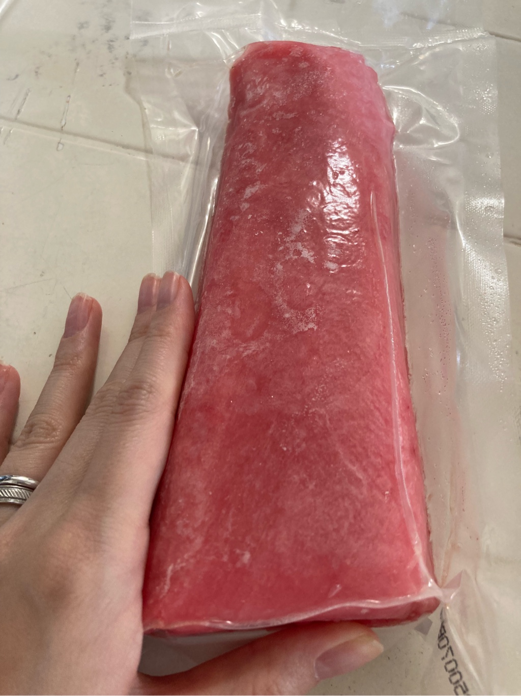 キハダマグロ 刺身用 冷凍 9-12 オンス - Weee!