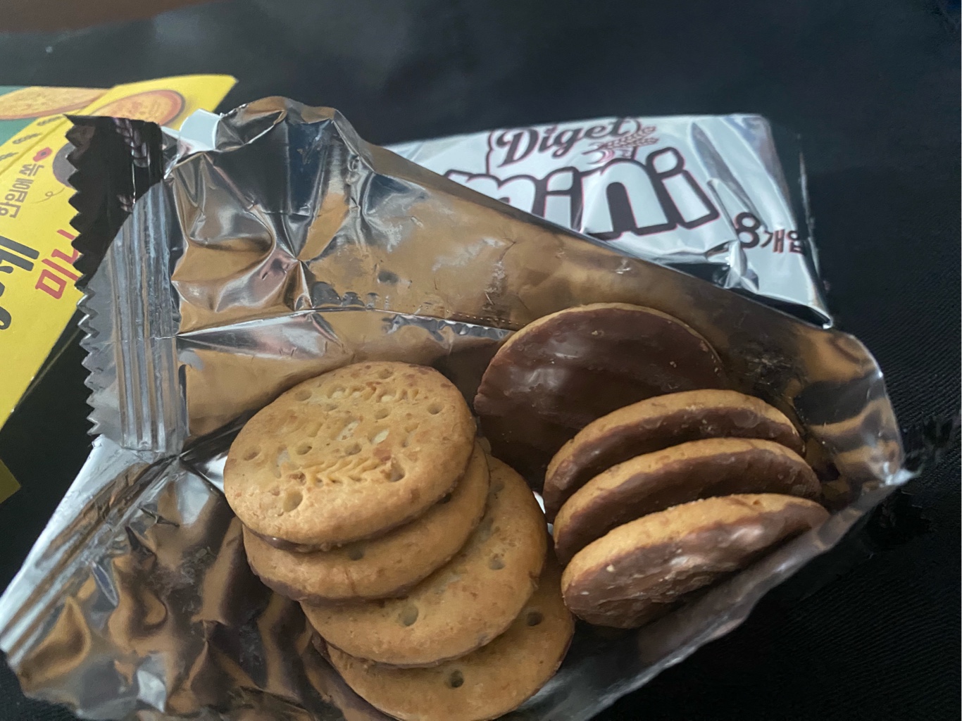 オリオン ダイジェ ミニチョコ 2袋入 - Weee!