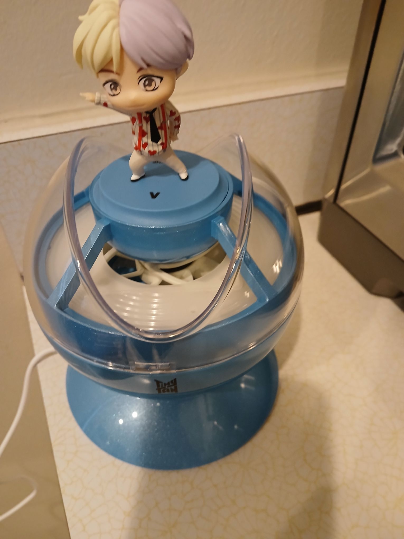 TinyTAN 空気清浄機 V IDOL ヴィ ブイ BTS 空気清浄機 TinyTAN V ヴィ