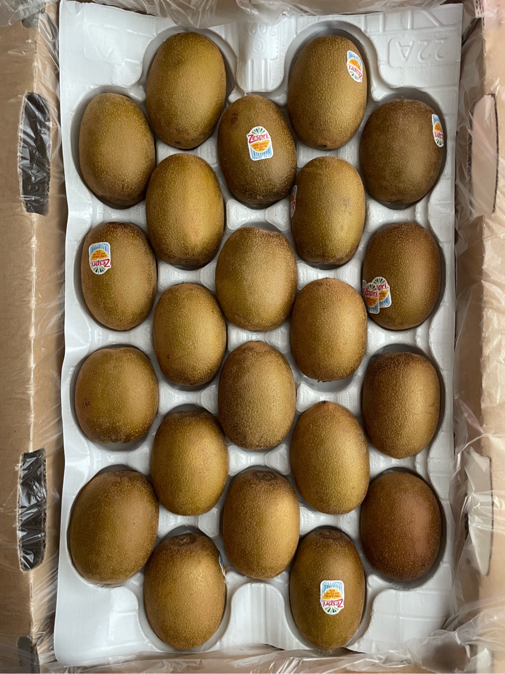 Zespri キウイフルーツギフトパック 7lb 7 ポンド - Weee!