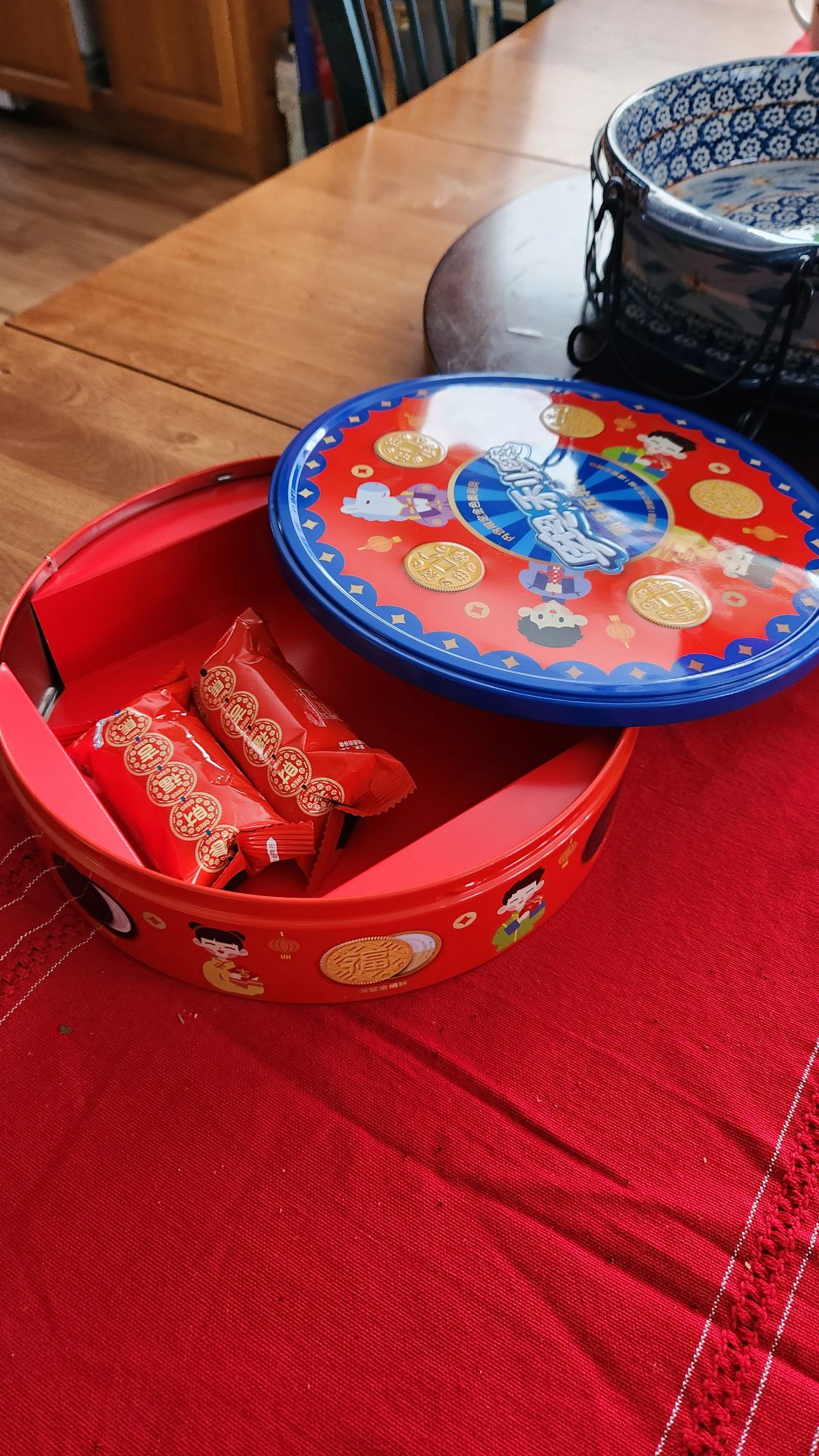 Oreo Cookie Lunar New Year Gift Box Limited Flavor 388 グラム - Weee!