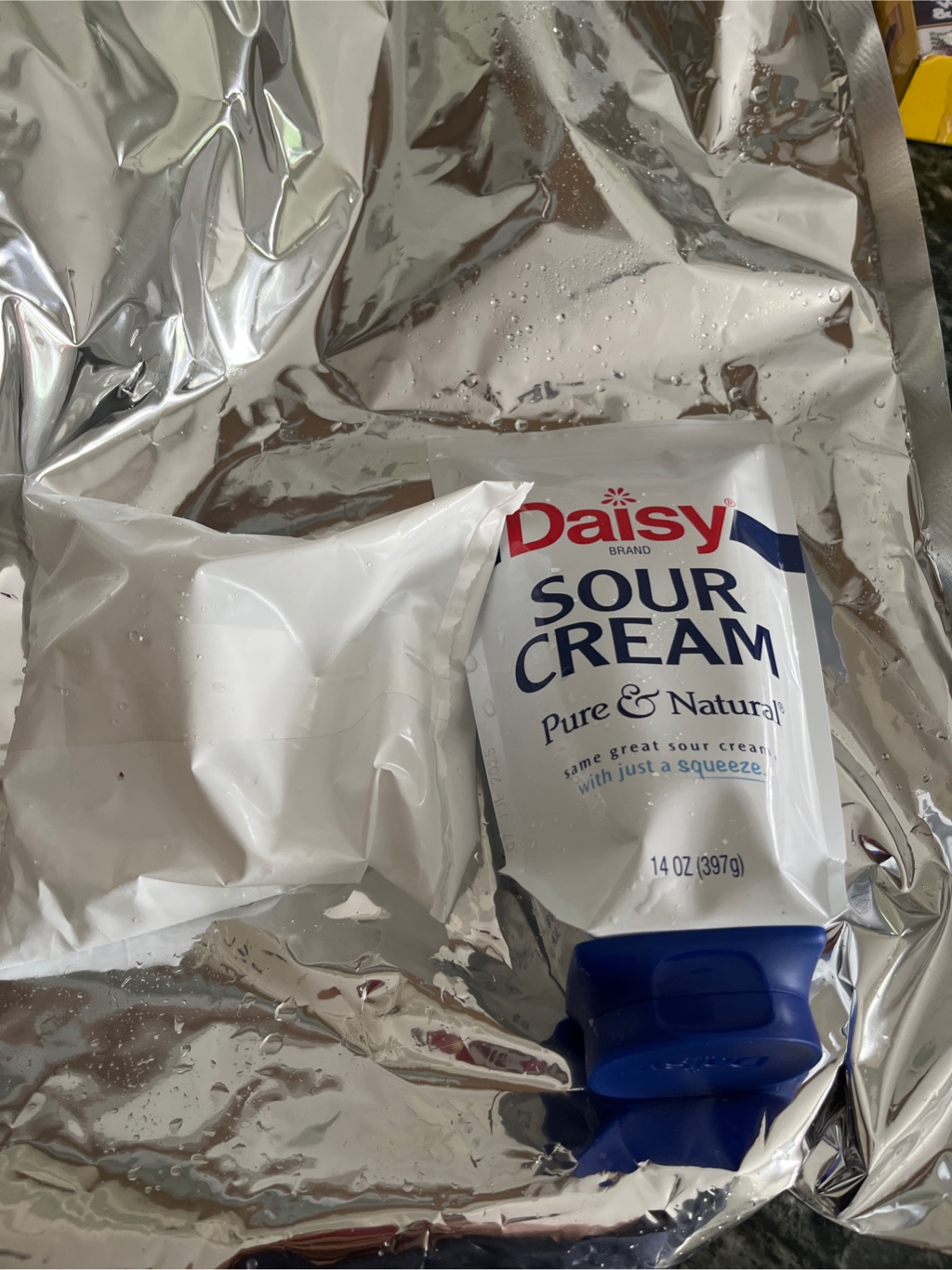 【サリー】クリーム Daisy サワークリーム 14 オンス - Weee!