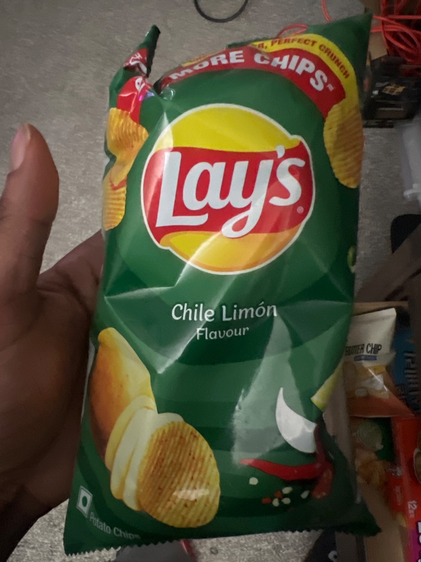 ポテトチップス Lays Chile Limone Chips 2 オンス - Weee!