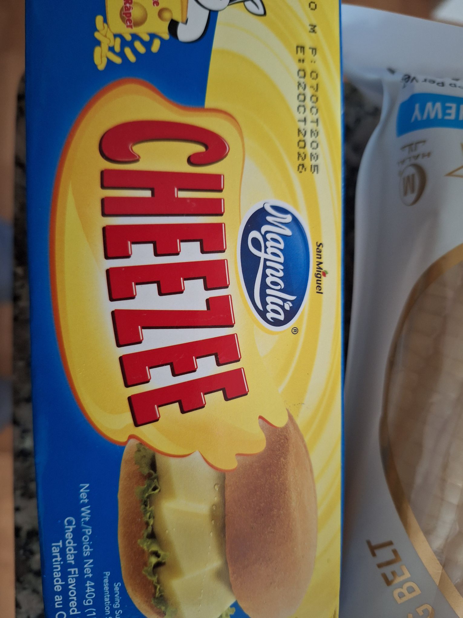 Magnolia Cheezee チーズ 440 グラム - Weee!