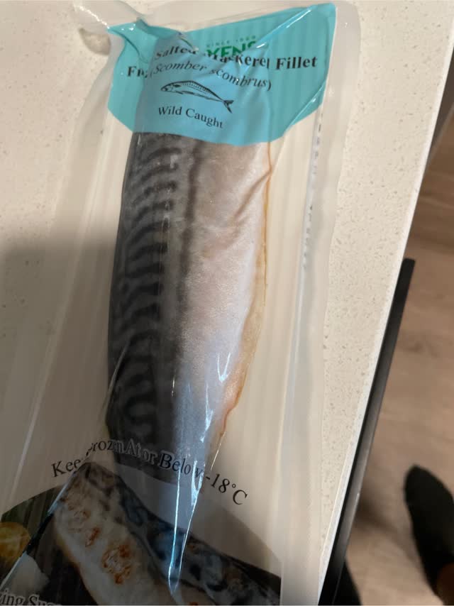 さばしお 塩さば 1尾 冷凍 140-170 グラム - Weee!