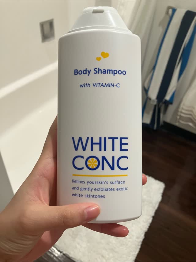 新品WHITE CONC Body Wash 600ml✖️2 2233a3dc111225d7ea4e09fe389ef6