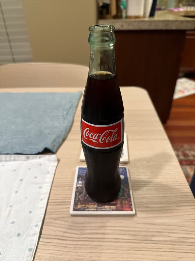 Get Coca Cola Mexican Soda Glass Bottle 500 ml Delivered | Weee
