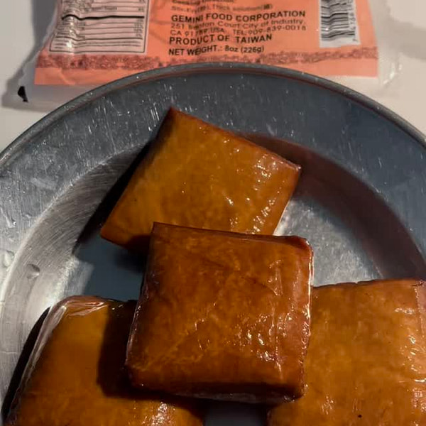 Spiced Tender Bean Curd 五香嫩豆干