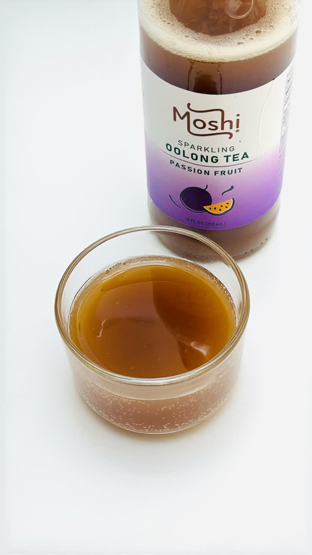 Get Moshi Oolong Sparkling Passionfruit Flavor 12 fl.oz Delivered