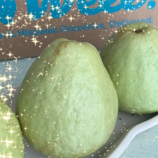 新鮮 グアバ 10キロ美味しくてカリカリです。 新鮮 グアバ 10キロ美味しくてカリカリです。 新鮮 グアバ 10キロ