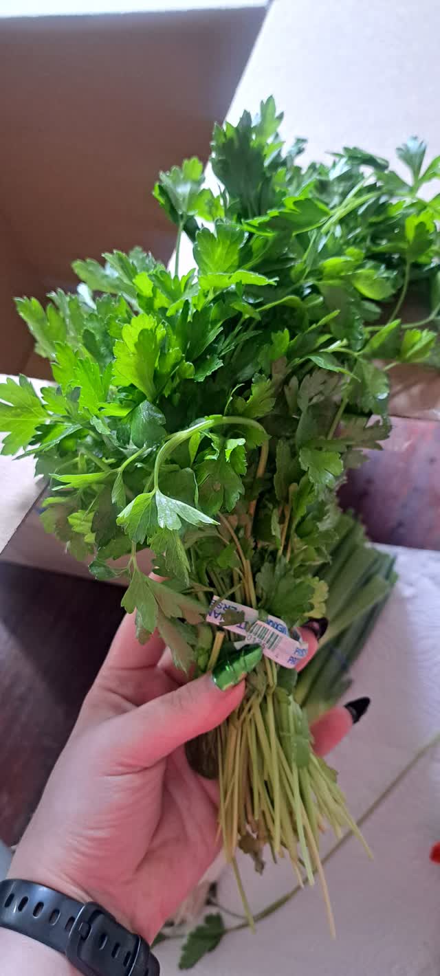 イタリアンパセリ 1 まとめて - Weee!