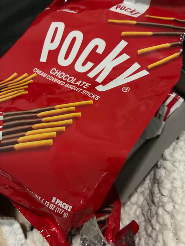 Get Glico Pocky Chocolate 9P 117 g Delivered | Weee! Asian Market