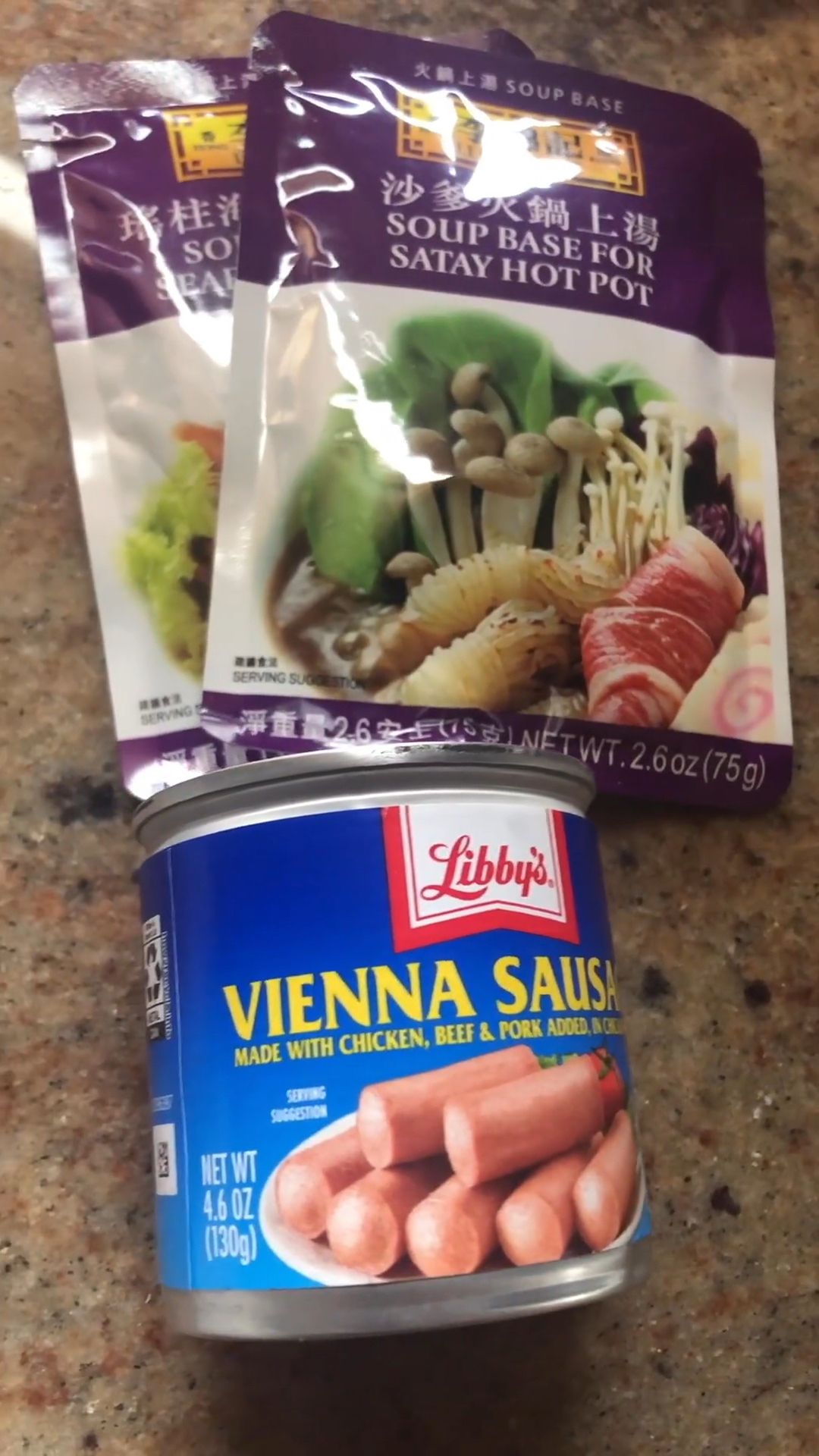Vienna sausages w/ Satay hot pot noodles