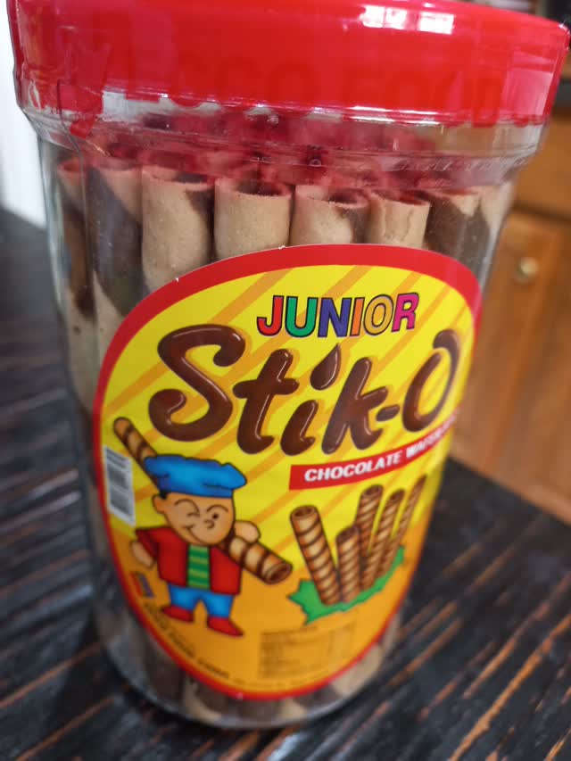 菓子 Stick-O Amazon.com: stikko the real wafer sticks (chocolate flavor