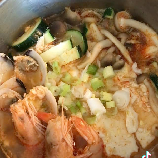 BCD Tofu House韩式豆腐煲（中辣）
