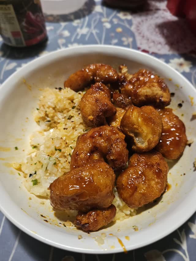 BIBIGO 韓国クリスピーチキン 甘辛ソース - Weee!