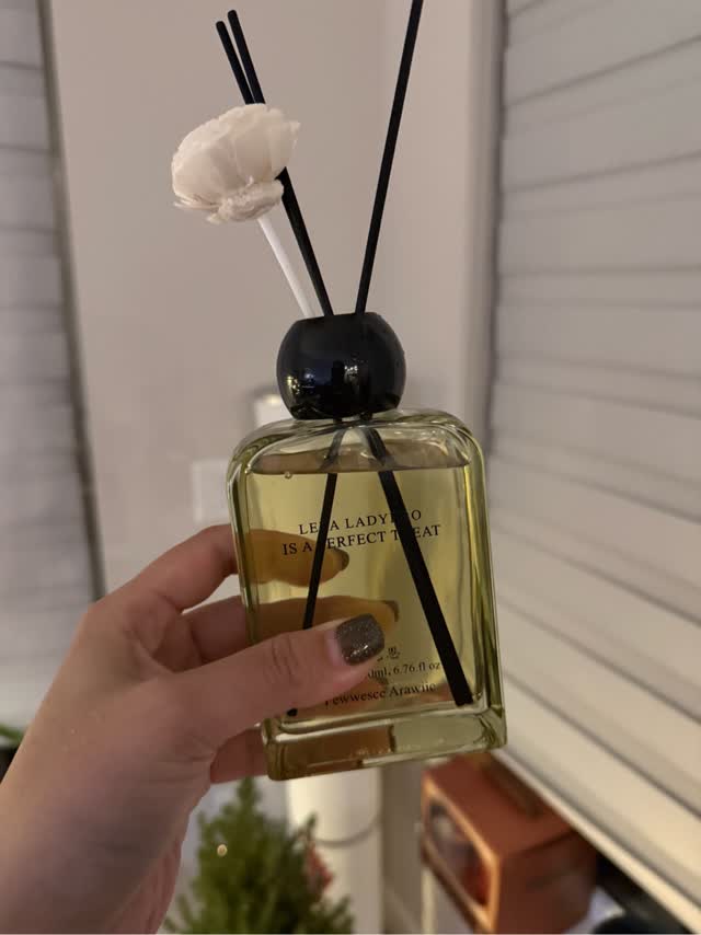 本色恩綠葉橙花藤條香薰200mL 1 瓶- Weee!