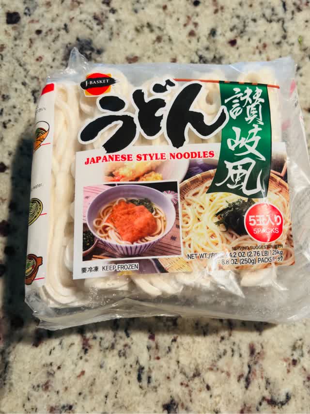 J-Basket 冷凍 讃岐風 うどん 5食入り 44.2 オンス - Weee!
