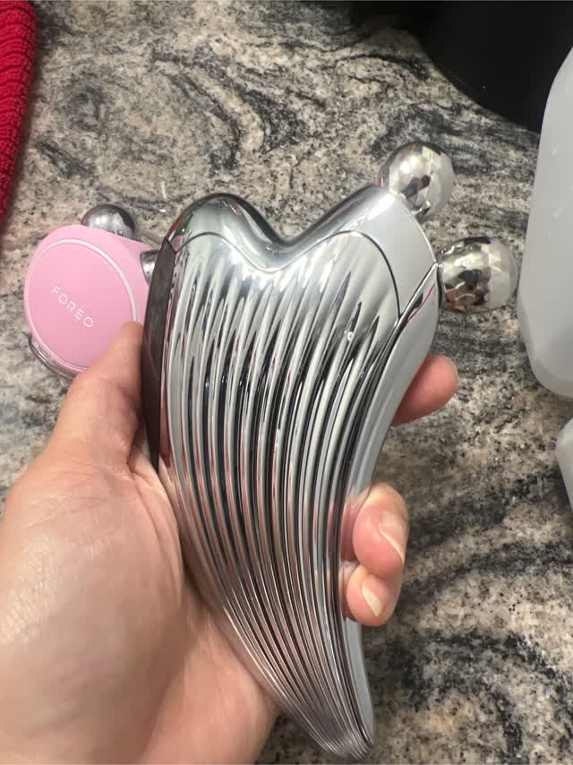 リファカッサレイ 美顔器 - Weee!