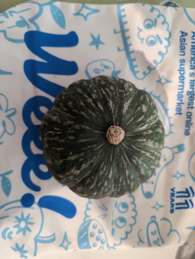 Get Kabocha approximately 2-2.3lb 1 count Delivered | Weee! Asian
