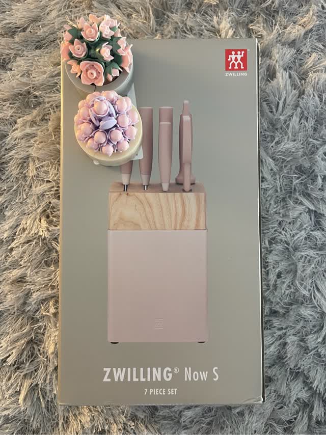 ブルーム ニクキューティー7 ピンク Zwilling Now S ナイフ 7点セット ピンク 1 個 - Weee!