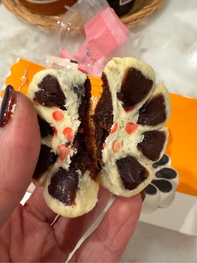 稲香村 なつめ入りパンケーキ - Weee!