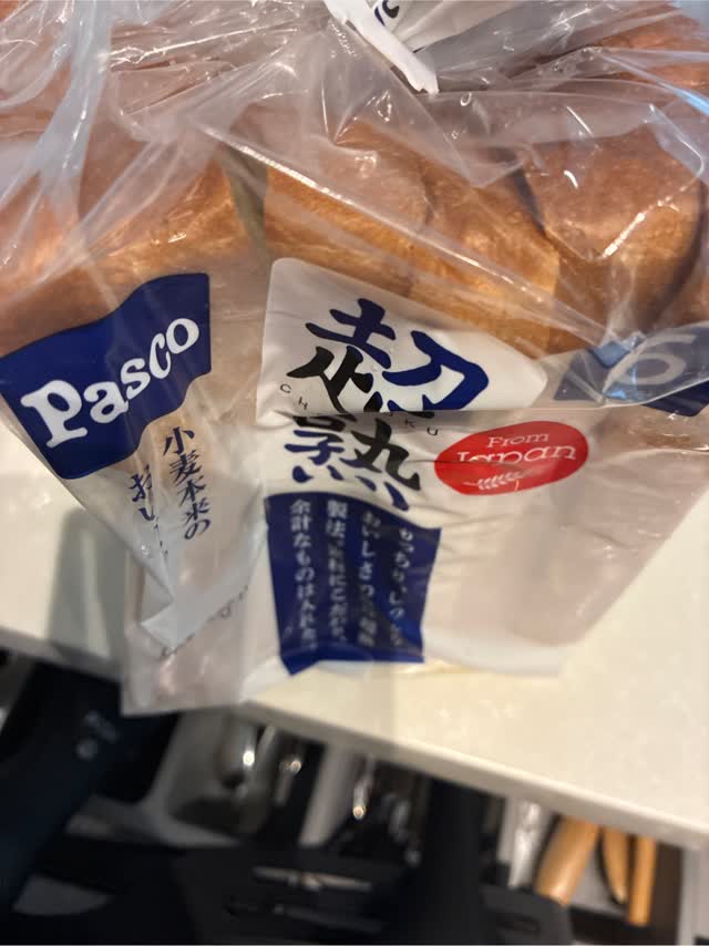 Pasco 超熟パン 6枚切り 374 グラム - Weee!