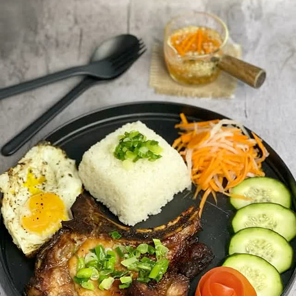 Grilled Pork Chop with Broken Rice