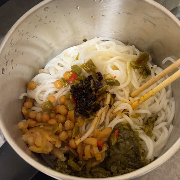 Guilin Rice Noodles